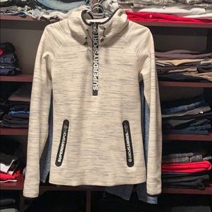 Super dry sport sweatshirt